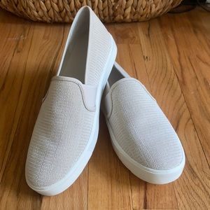 Vince summer slides sneaker size 8